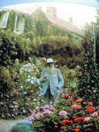 Monet in his Garden - Giverny
